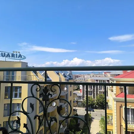 Golden Hermes, Z Basenem Appartement Slantchev Briag
